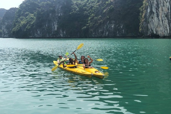One Day Boat Tours - Group Tour